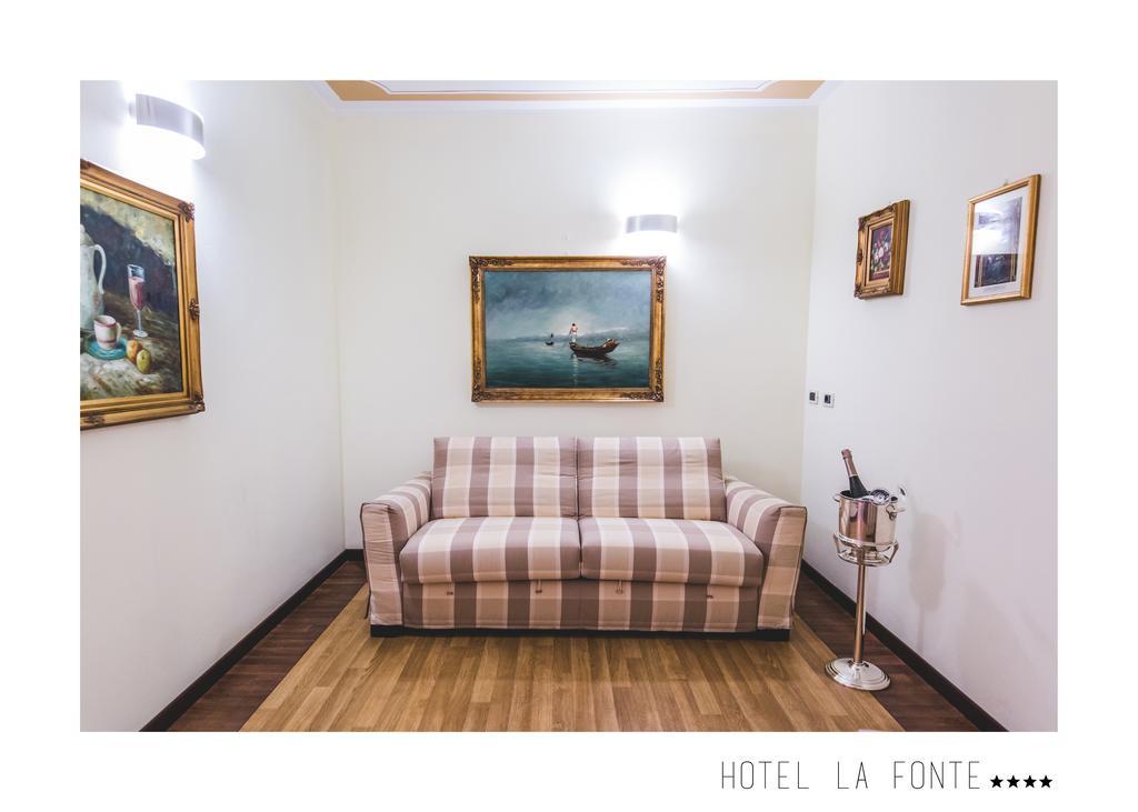 La Fonte Hotel Ome Exterior photo