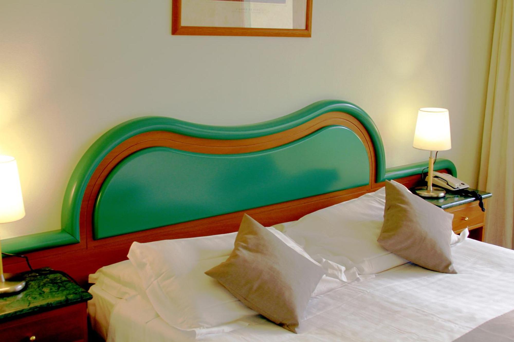 La Fonte Hotel Ome Exterior photo