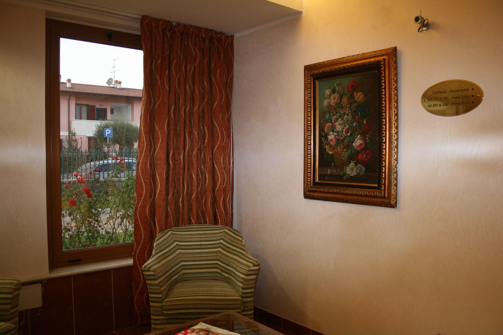 La Fonte Hotel Ome Exterior photo